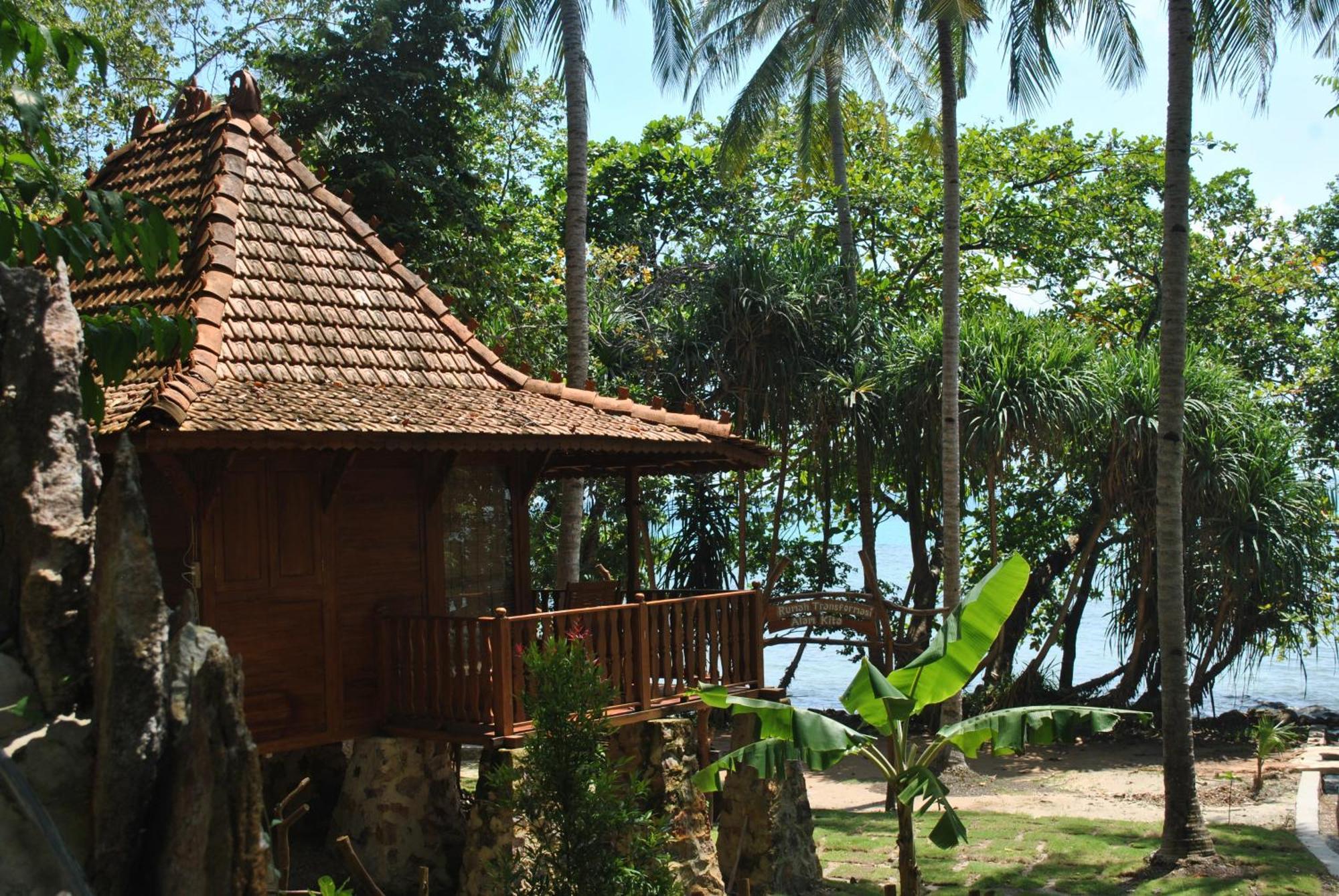 Hotel Alam Kita Karimunjawa Exteriér fotografie