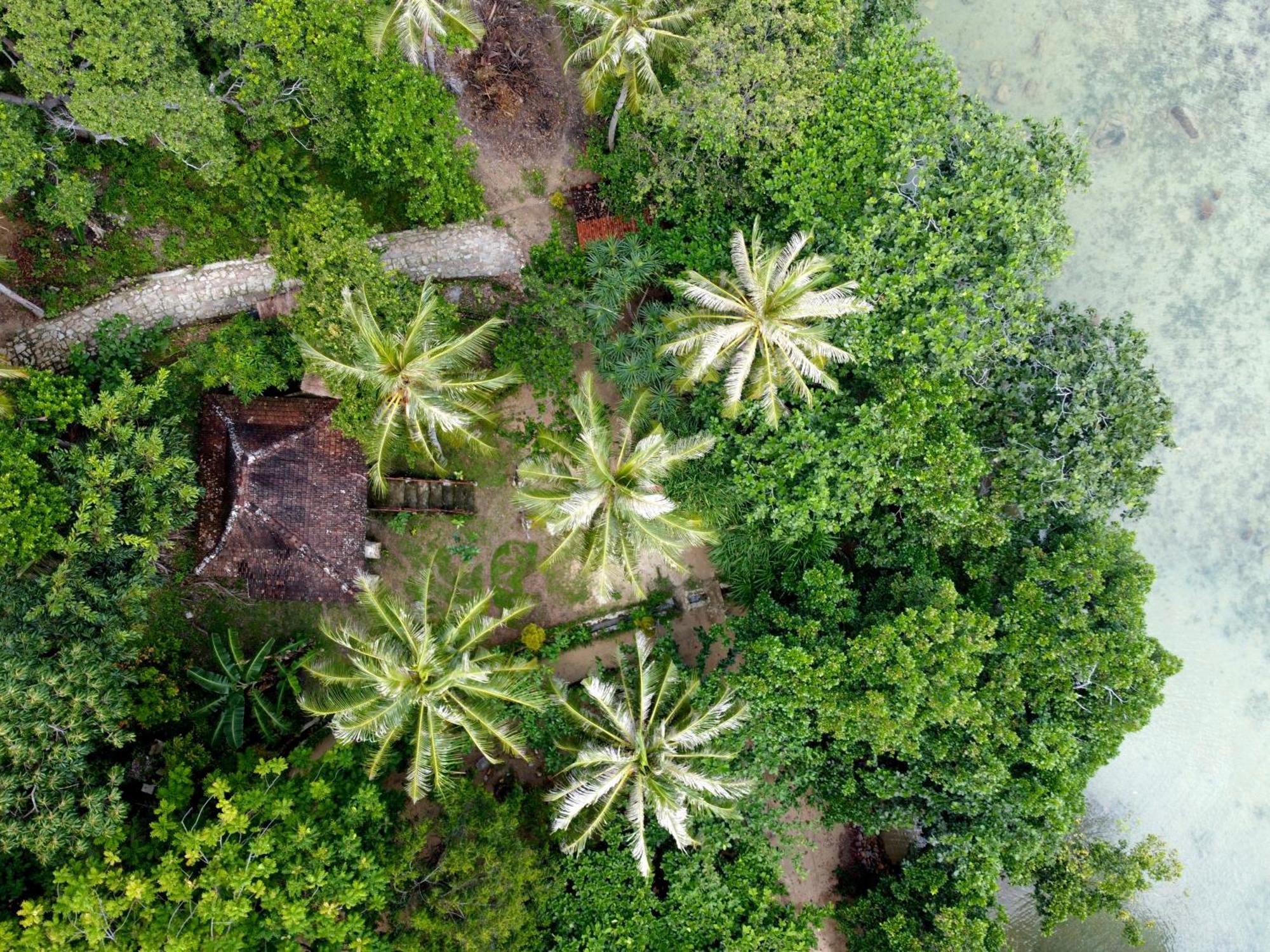 Hotel Alam Kita Karimunjawa Exteriér fotografie